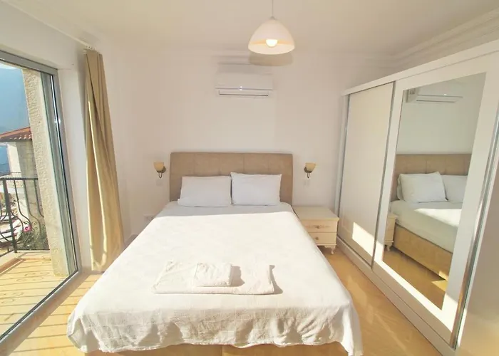 别墅 Fortuna Sunset 2 *